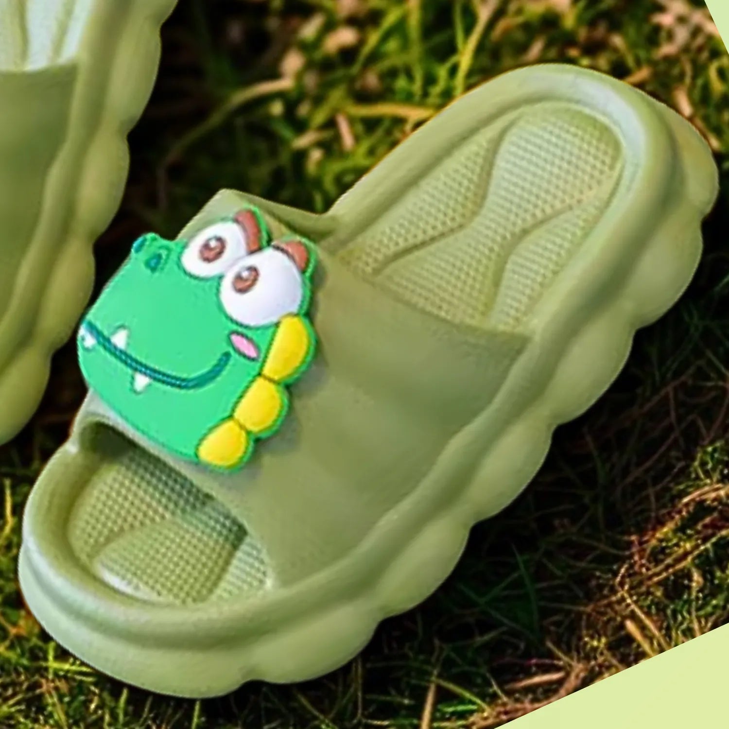 Chinelo infantil verde jacaré meninos meninas, lazer, verão