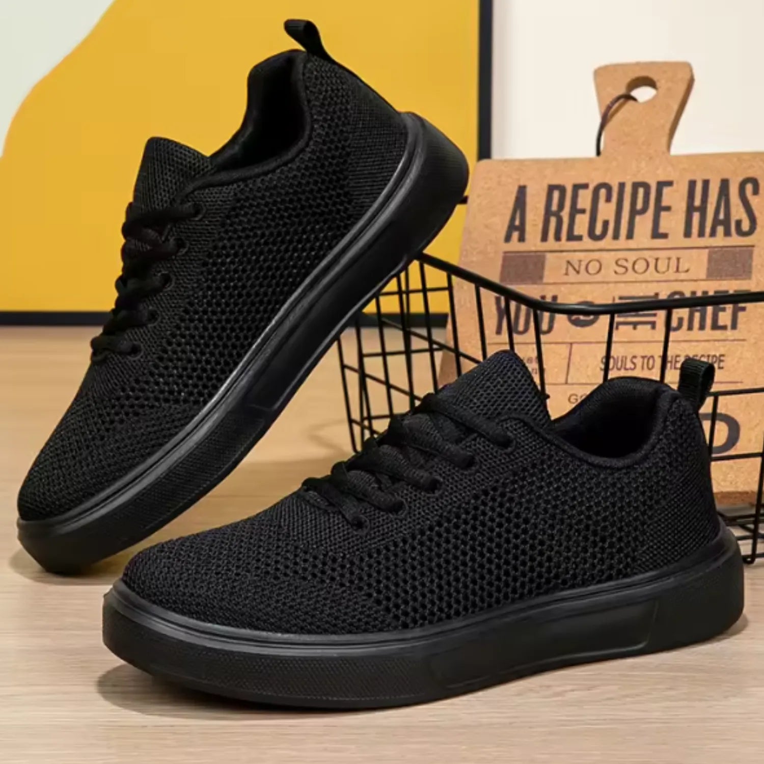 tênis feminino preto malha presença delicado