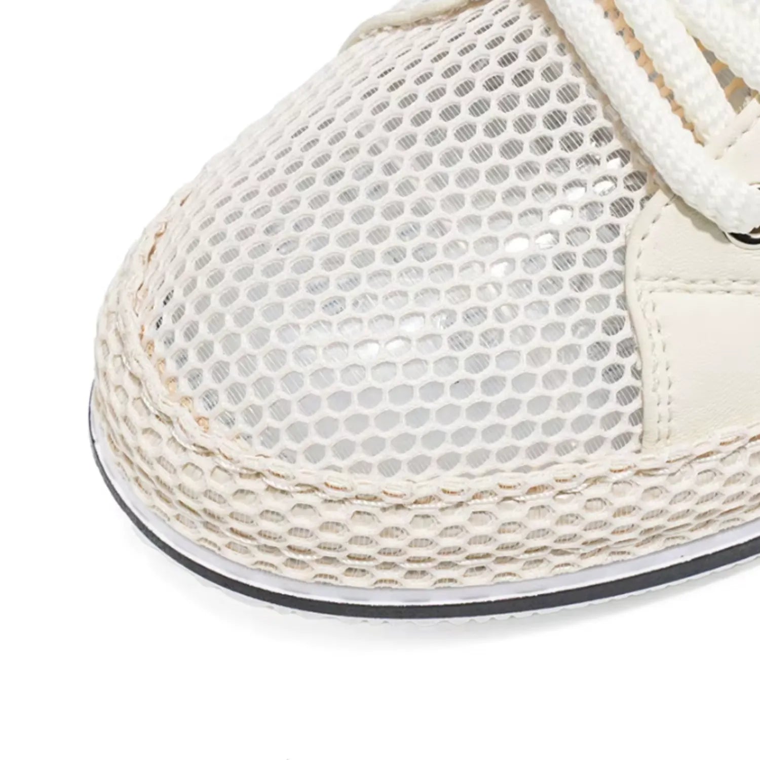 tênis masculino bege de malha respirável