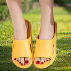 Chinelo amarelo silencioso unissex flexível macio confort