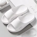 Chinelo branco silencioso unissex flexível macio confort moda