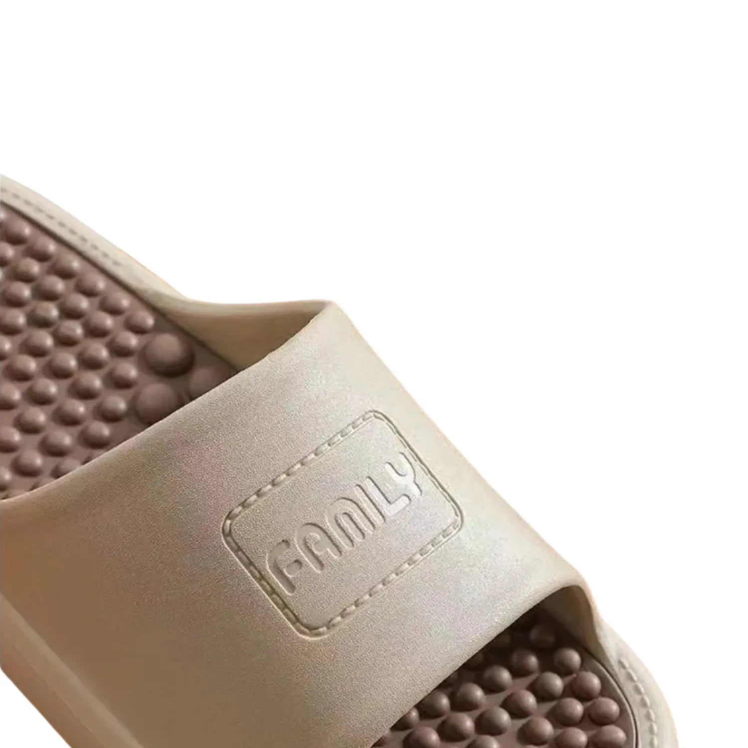 Chinelo de massagem. Possui sola com pontos de massagem elevados para conforto e terapia nos pés.