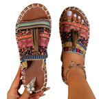 modelo calcando sandalia vinho franja