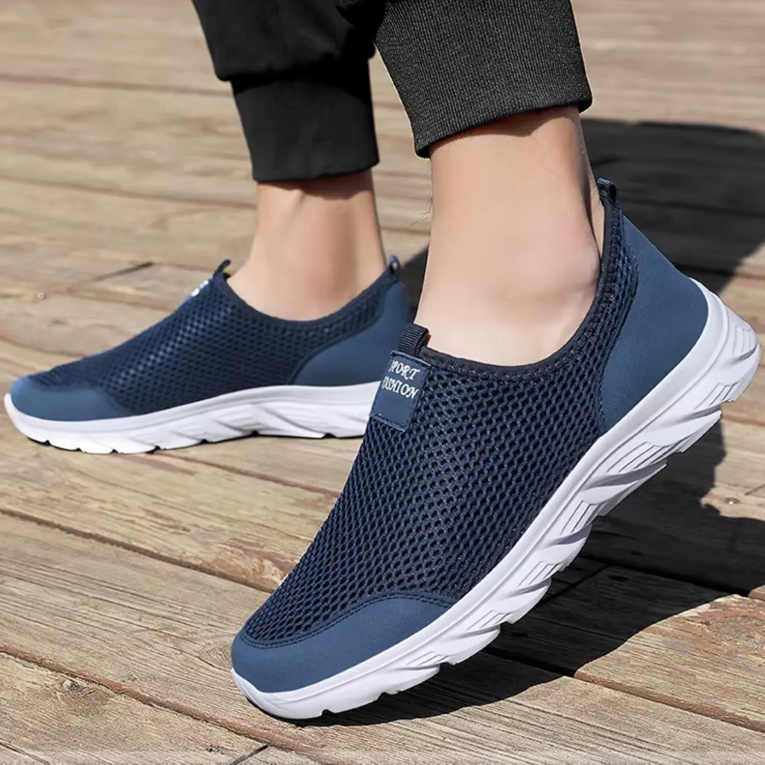 tenis azul marinho masculino destaque