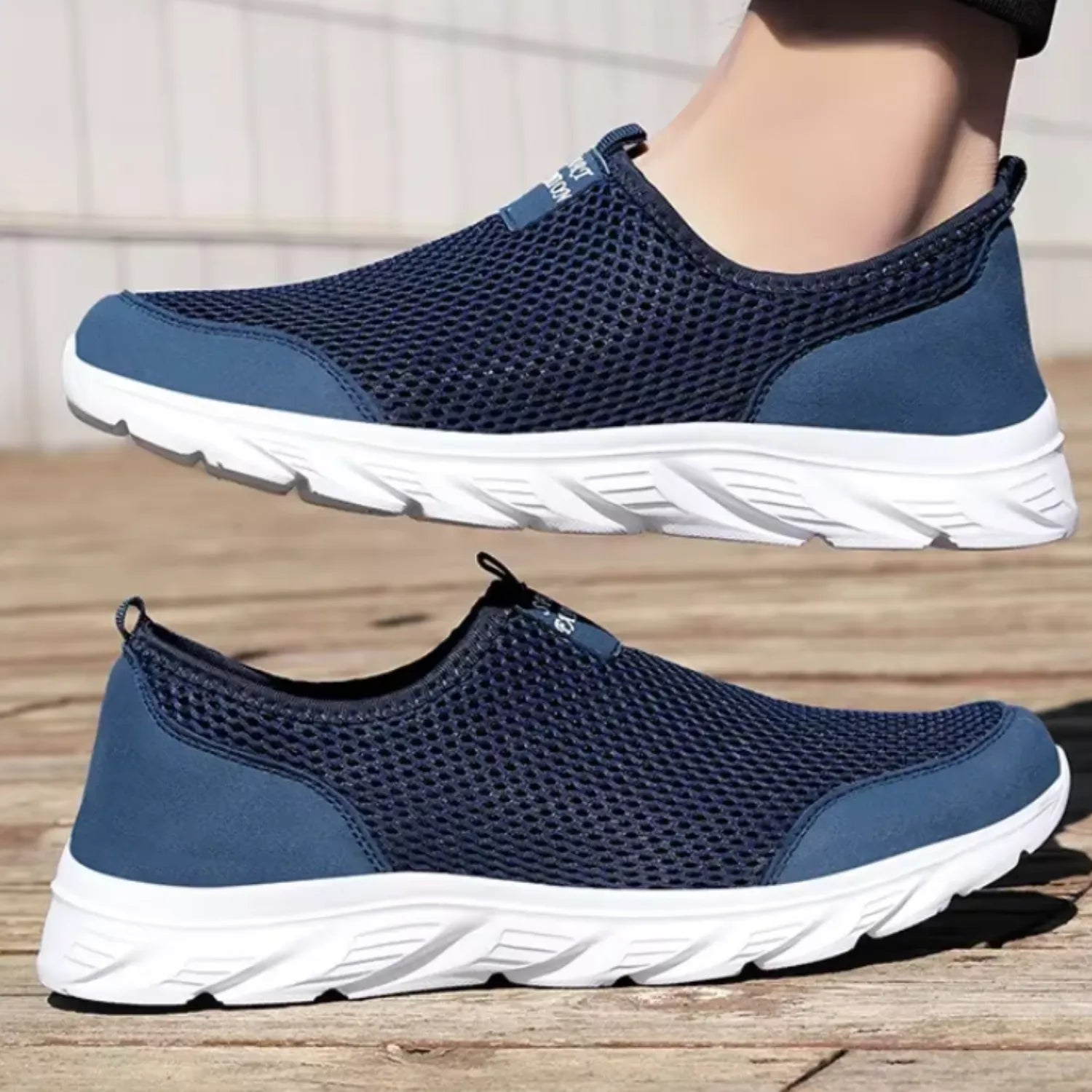 tenis azul marinho masculino vistoso