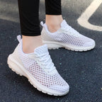 tênis feminino branco de malha beleza e presença