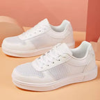 tênis feminino branco de malha suavidade.