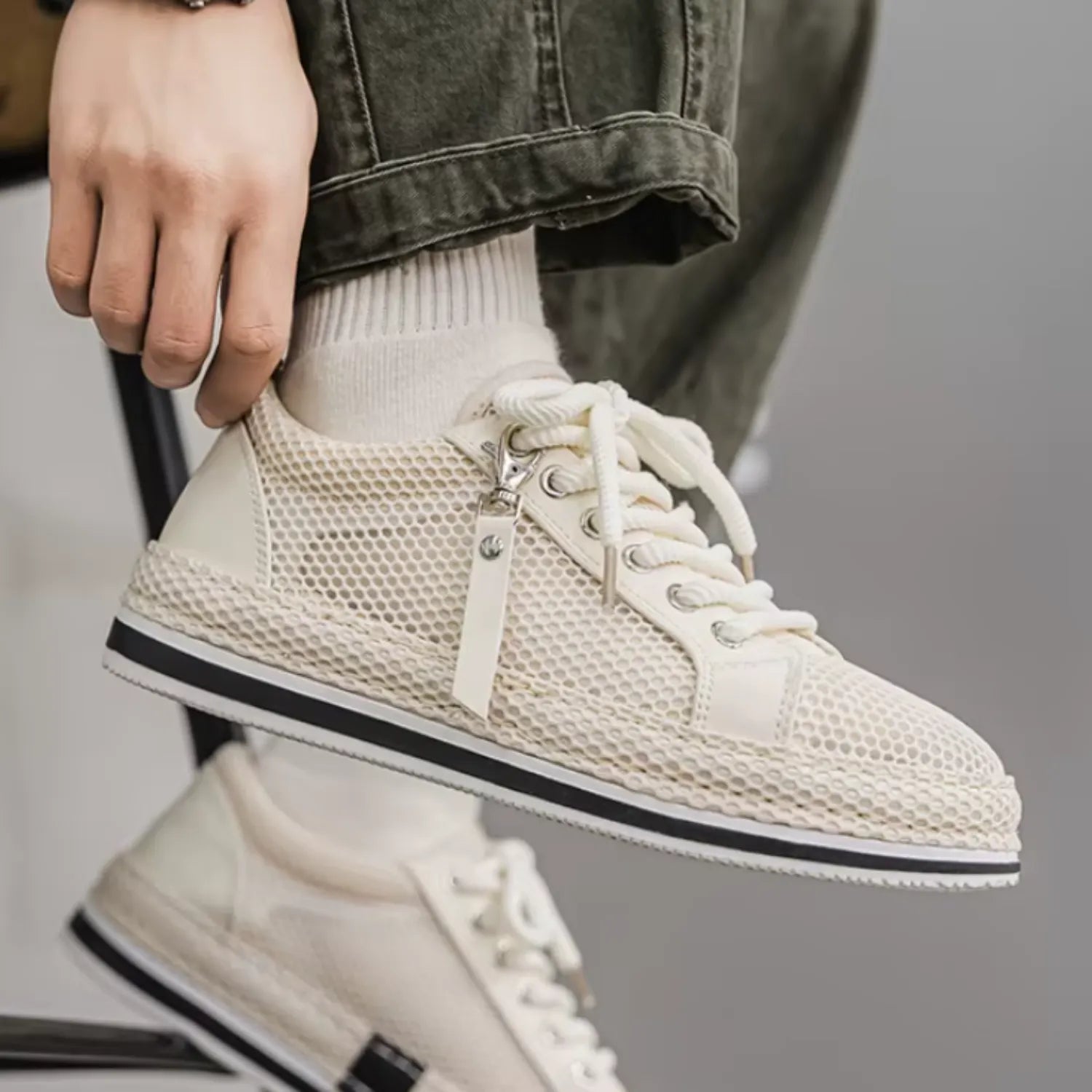 tênis masculino bege malha elegante