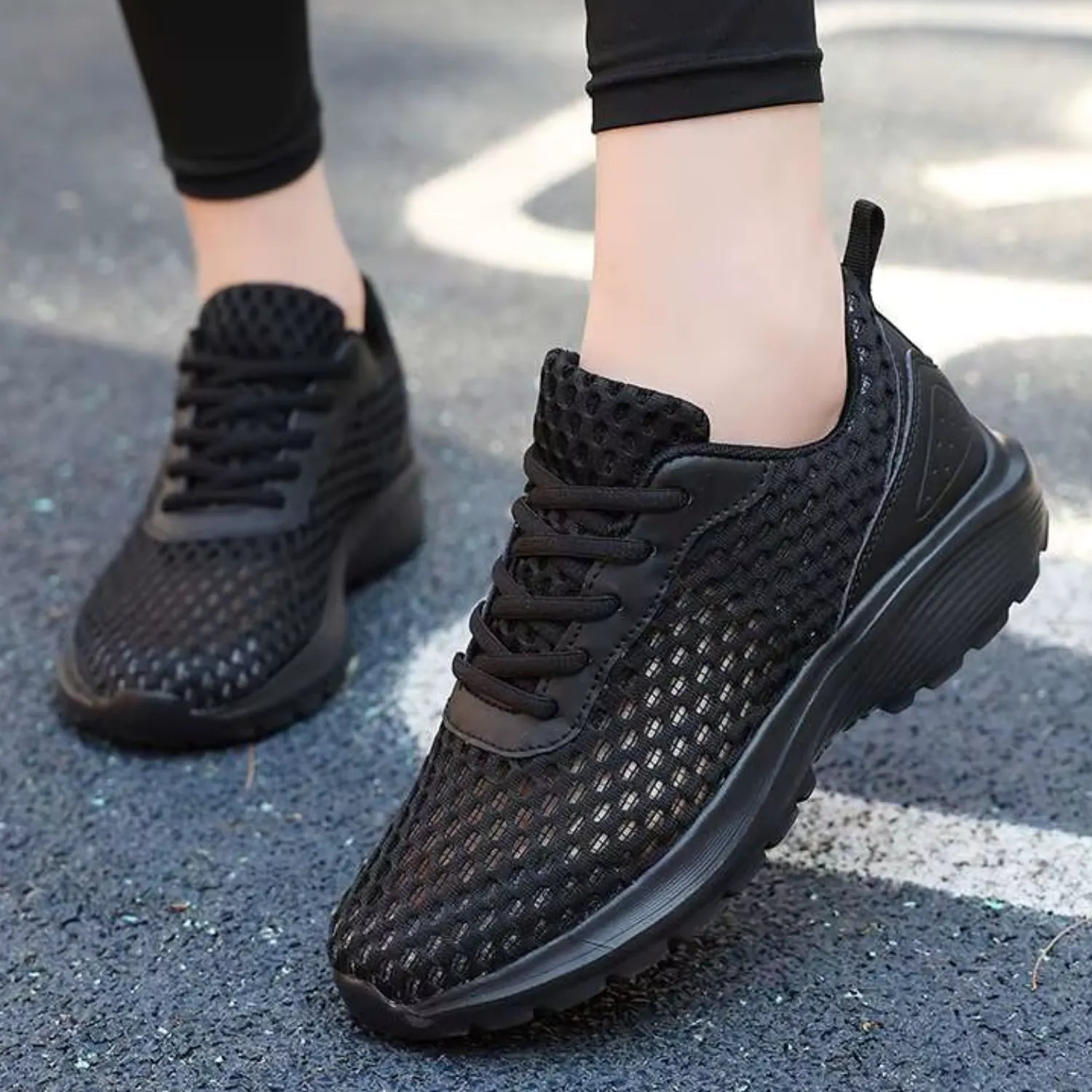 tênis preto feminino de malha beleza e frescor